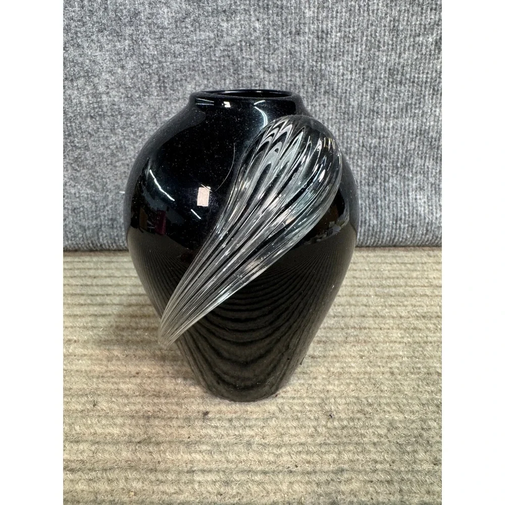 Vintage 1983 Two's Company Handblown Black Glass Vase Clear Ribbed Handles 7in